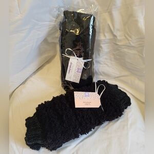 Hand-knit skrunchers™ legwarmers, 9" calf circumfrence (age 6-9 years approx.)